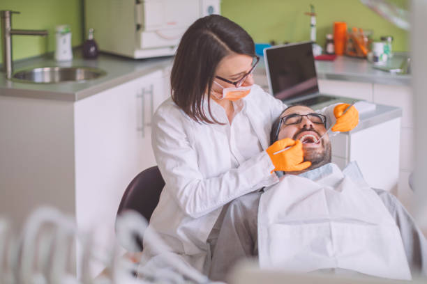 Best Emergency Treatment for Oral Infections in University Of Lifornia Santa Barbara, CA
